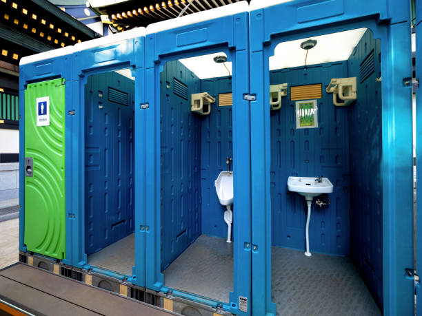 Best Porta potty rental near me  in Springdale, OH